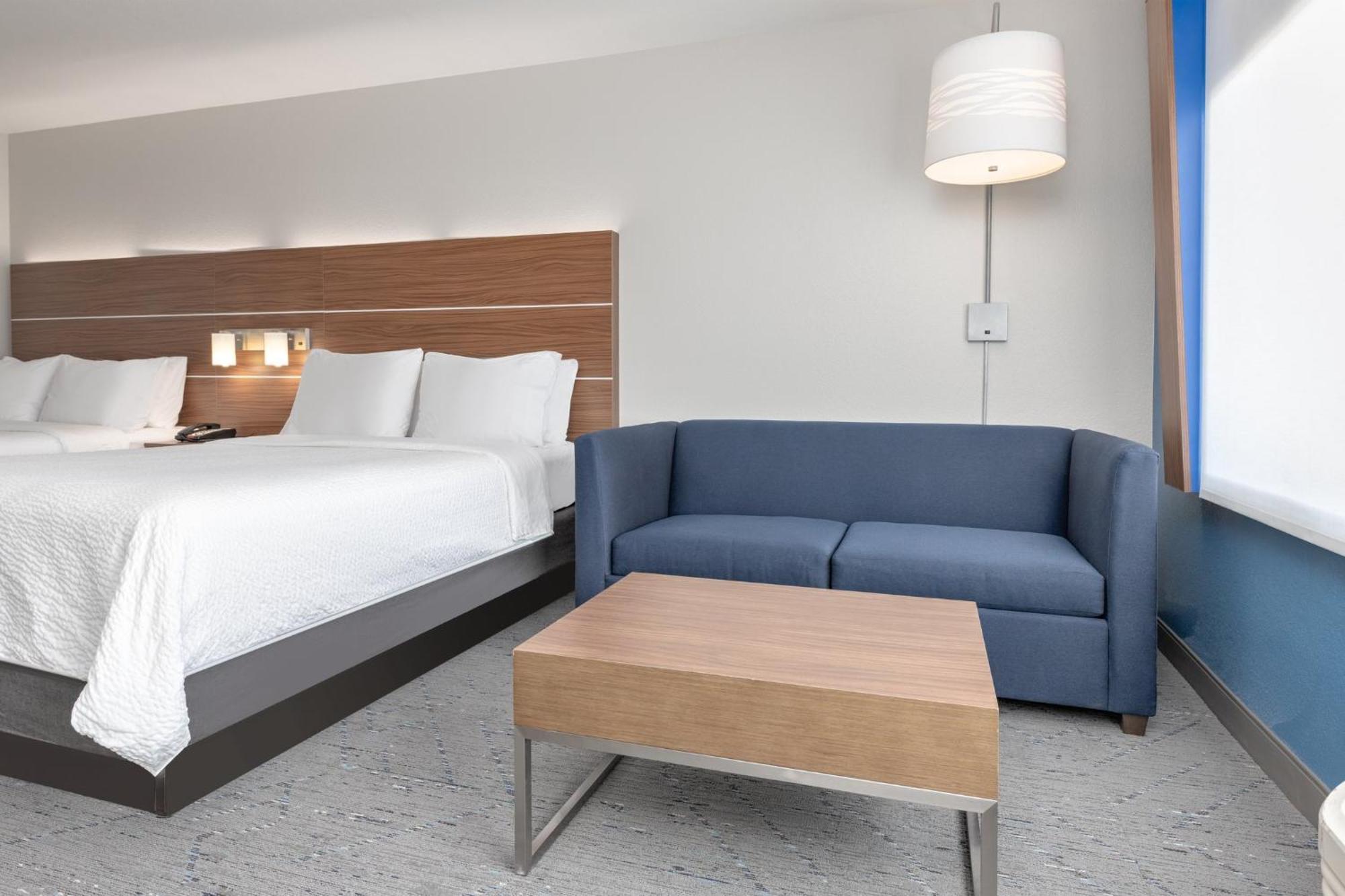 Holiday Inn Express & Suites Moore By Ihg Екстериор снимка