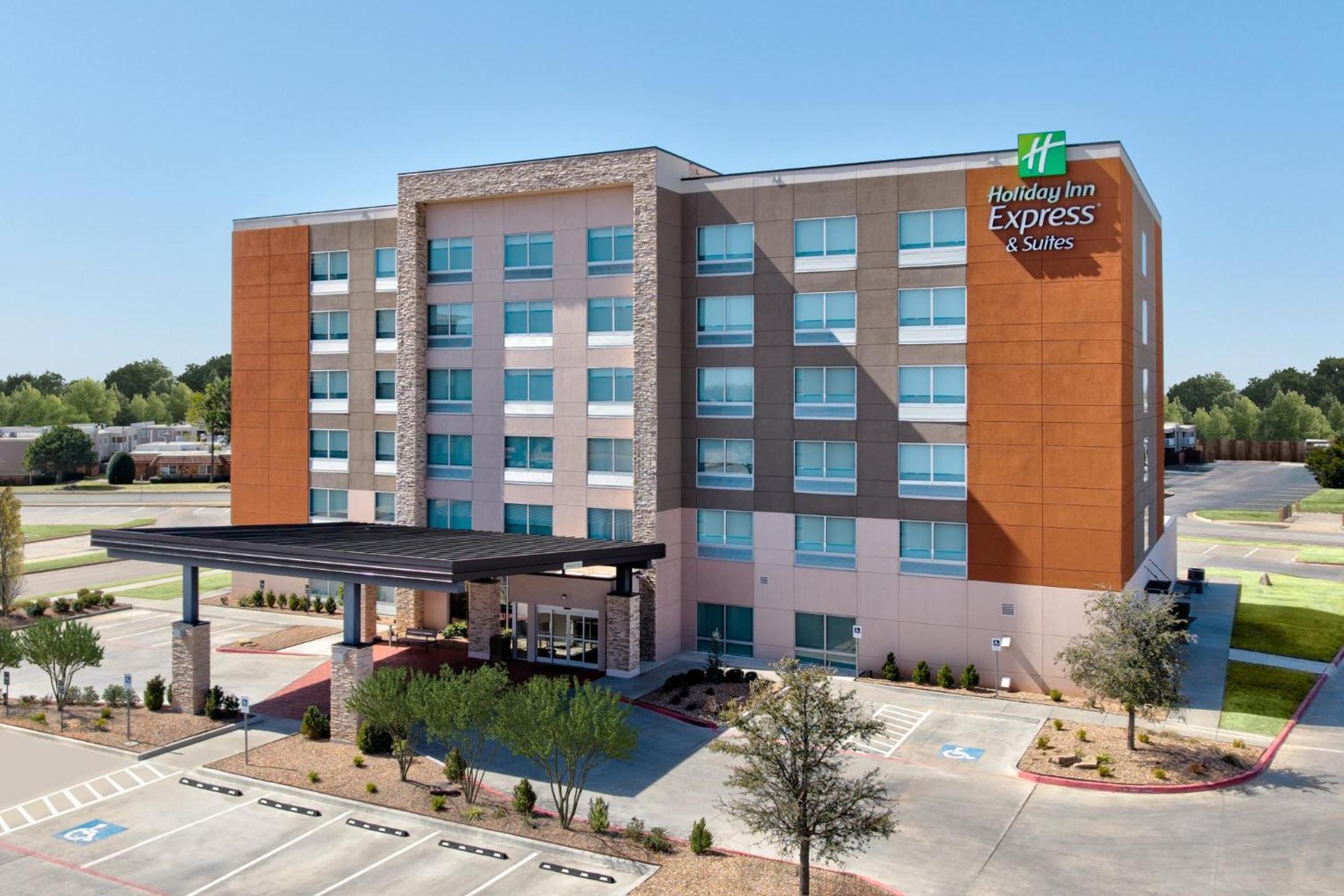 Holiday Inn Express & Suites Moore By Ihg Екстериор снимка